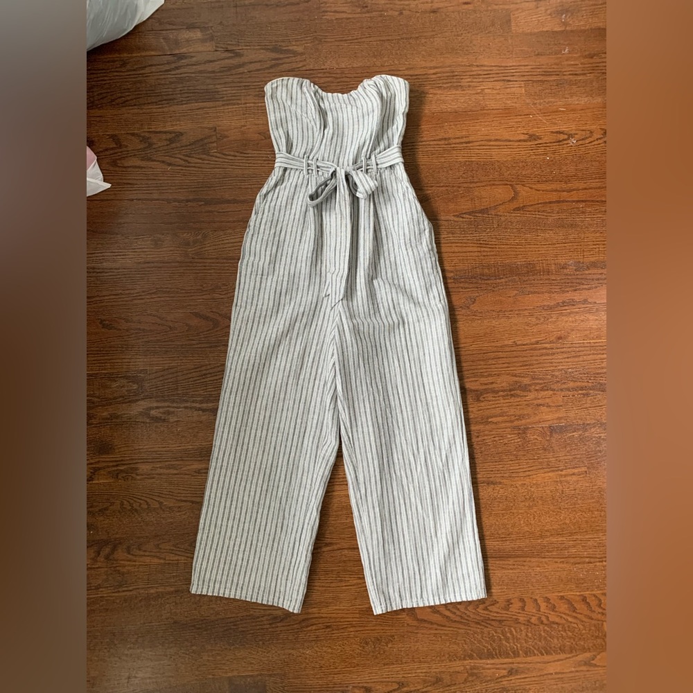 American eagle jumpsuit